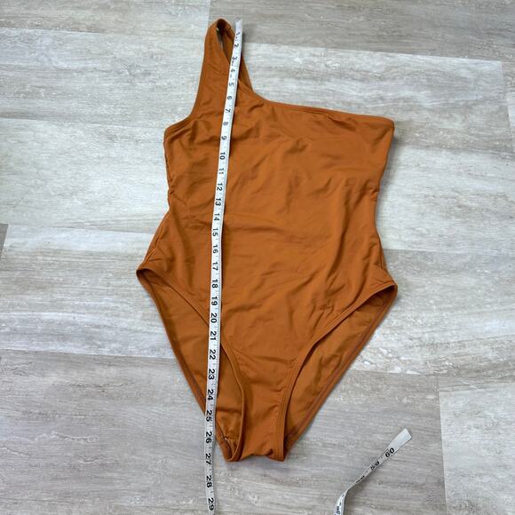 Andie The Nantucket One Piece - Picture 6 of 8